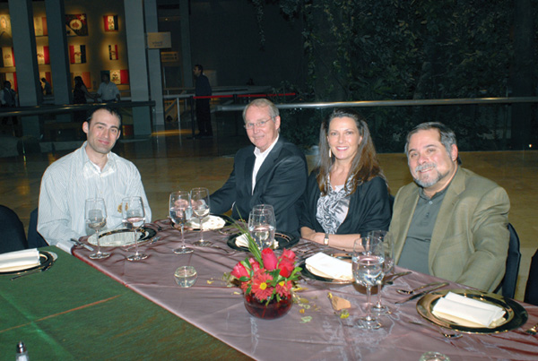 TULANE-EGADE-381 Angelo DeNisi