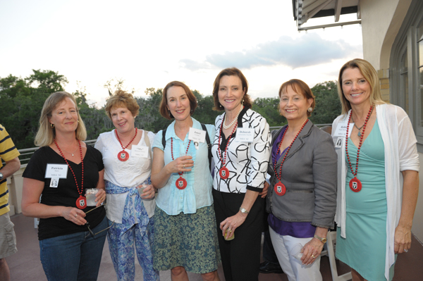 Graduate Alumni Celebrate Reunion in City Park