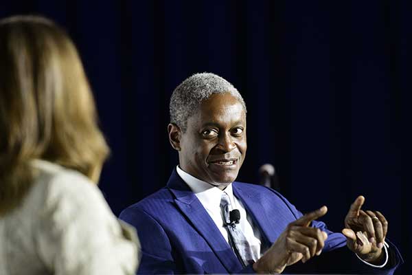 Atlanta Fed Chief Tells Business Forum He Doesn’t Expect Recession